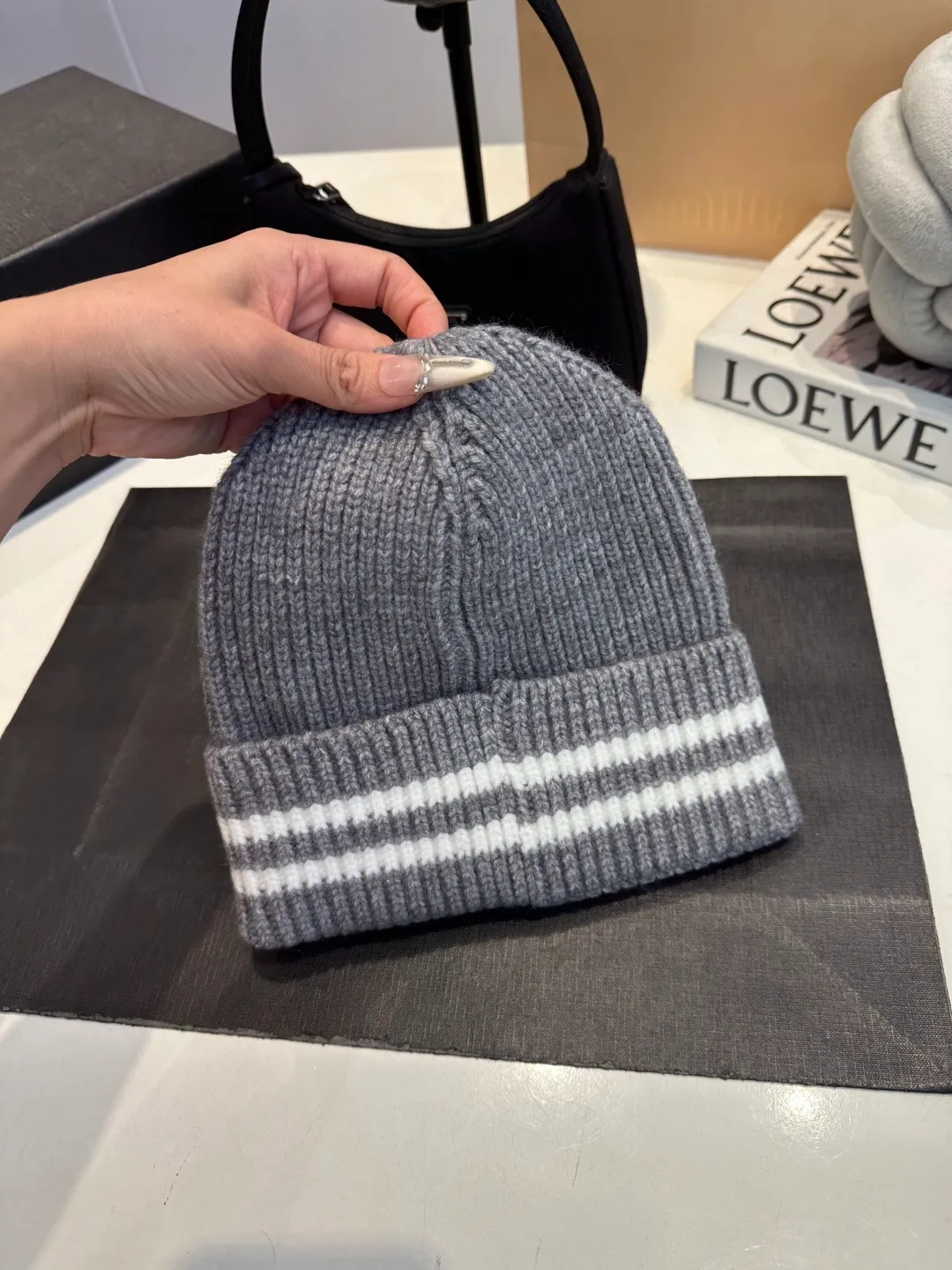 P50 Chanel CHANEL new wool hat, Xiaoxiang is classic and simple, fashionable and casual design, popular new product