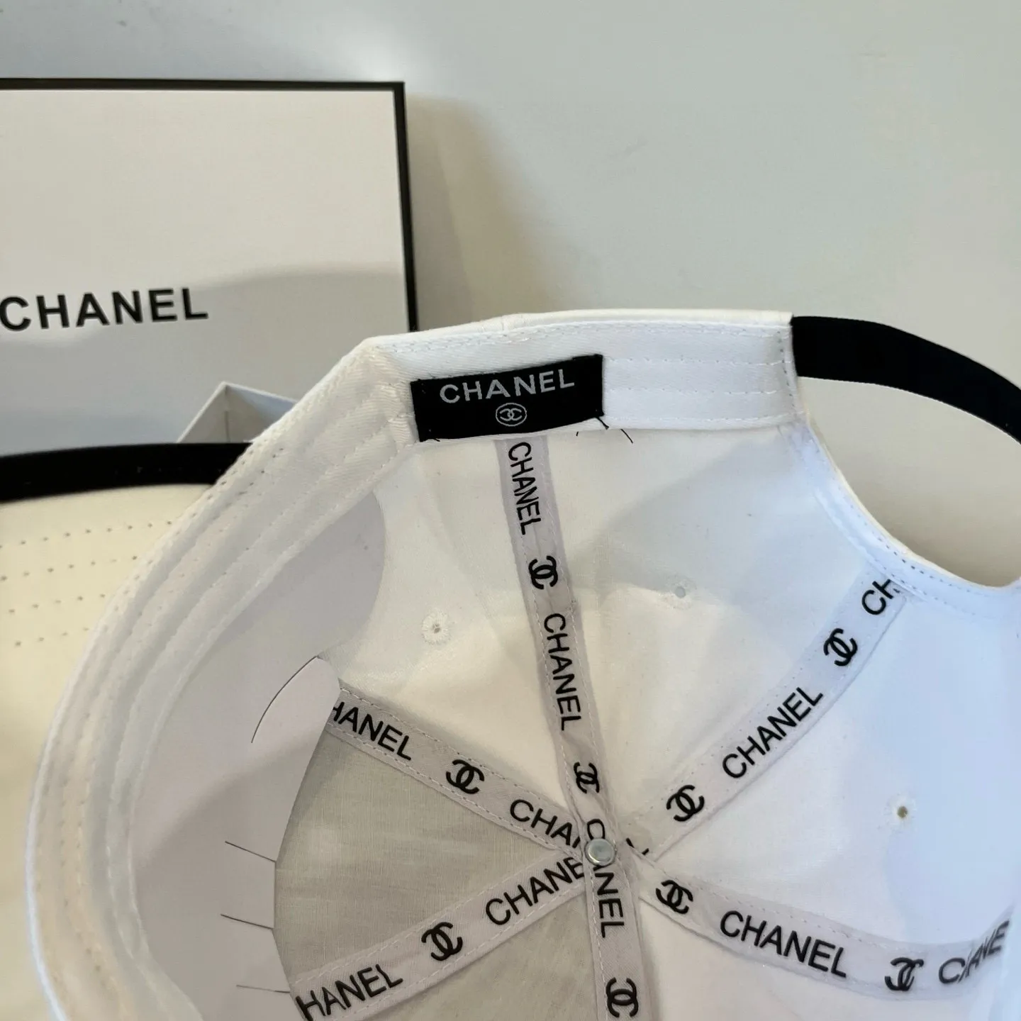 P70 CHANEL Chanel 2025 new small fragrance big-name baseball cap, counter classic style, unisex, head circumference 57