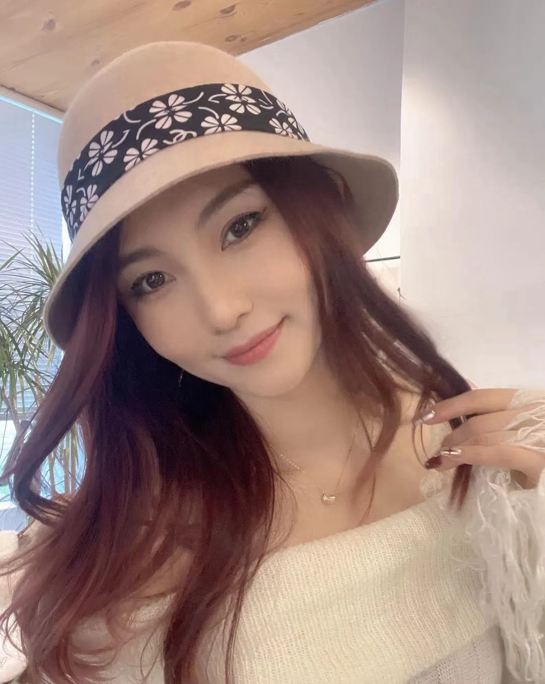 💰150¥ Chanel wool basin hat