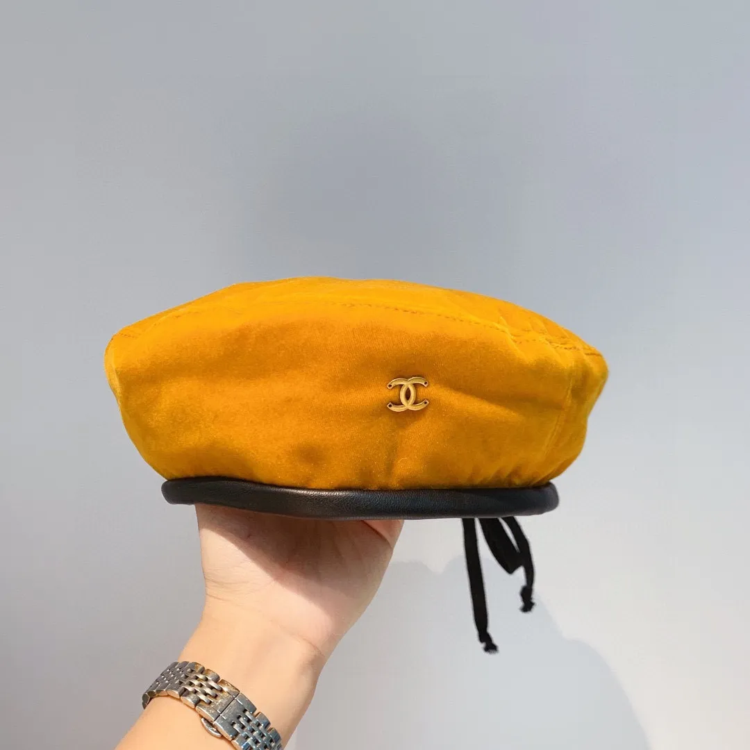 Running amount 90¥ Chanel beret, 2021 autumn and winter new style, silk lining, washed leather edge, head circumference 57cm