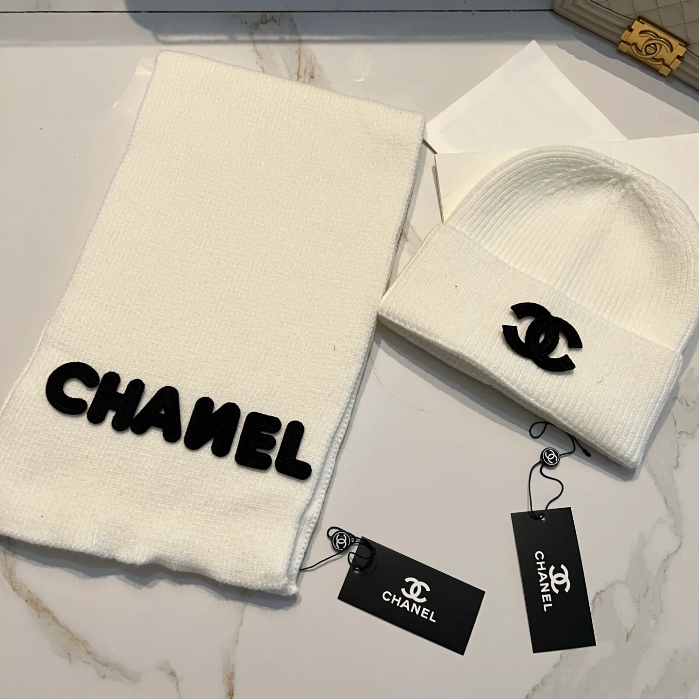 Chanel cashmere knitted hat + scarf