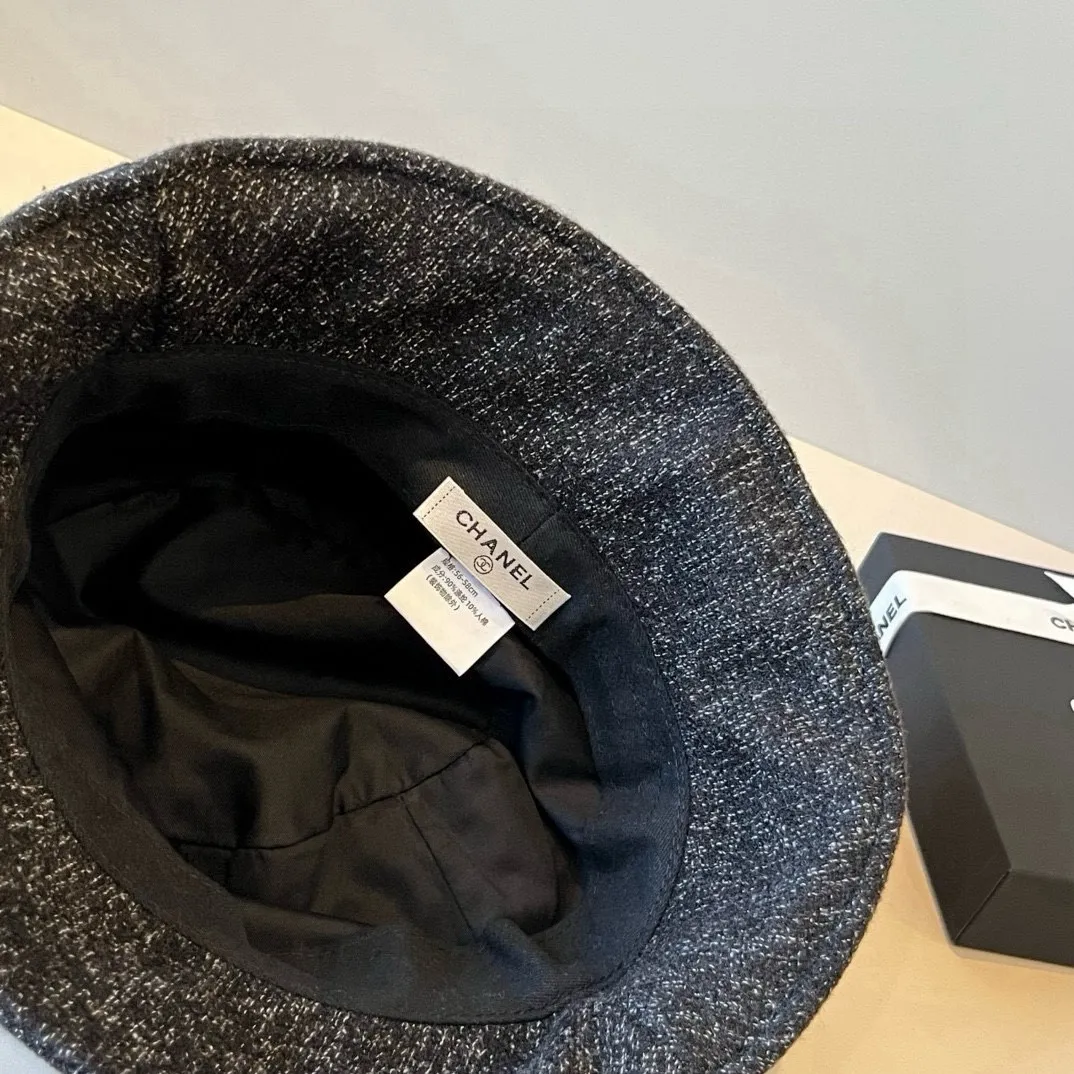 💰100¥ Chanel new bucket hat, head circumference 57cm