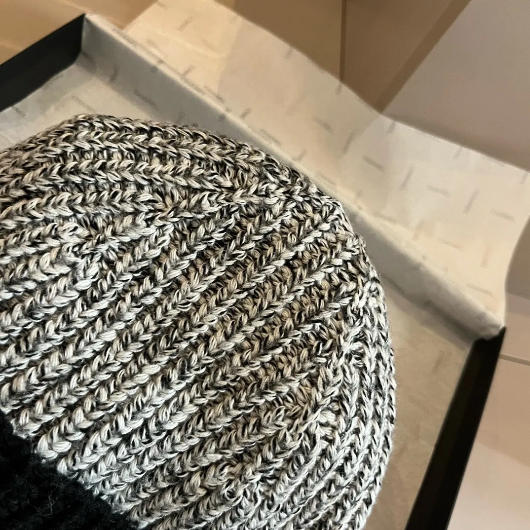 💰90¥ Chanel beanie hat