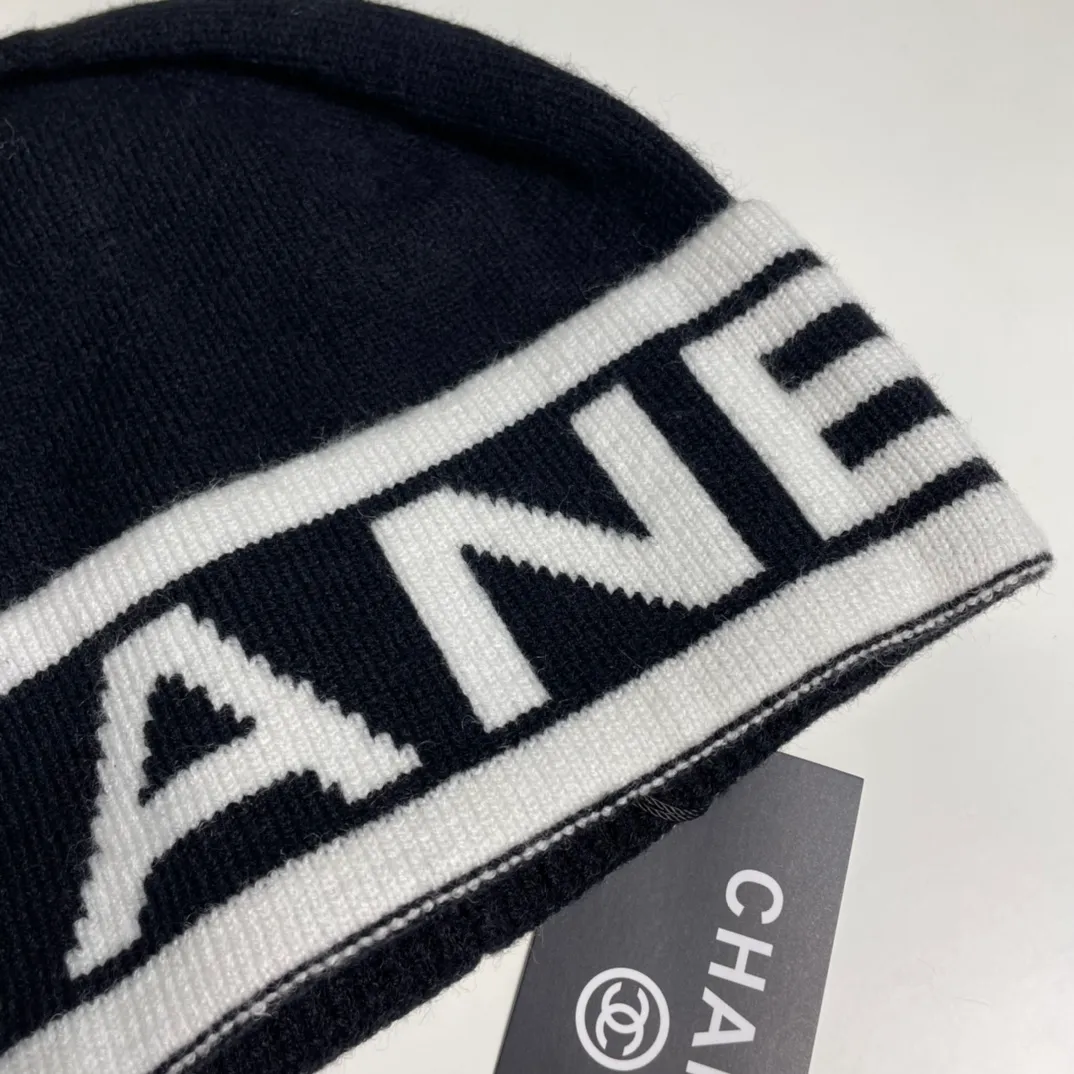 P60 comes with dust bag 🌺 [CHANEL] New wool knitted hat, Xiaohongshu, recommended by major Internet celebrities! Thicker and warmer, fashionable and popular🌸First-class texture, the best brand for keeping warm in autumn and winter, order now, limited quantity available