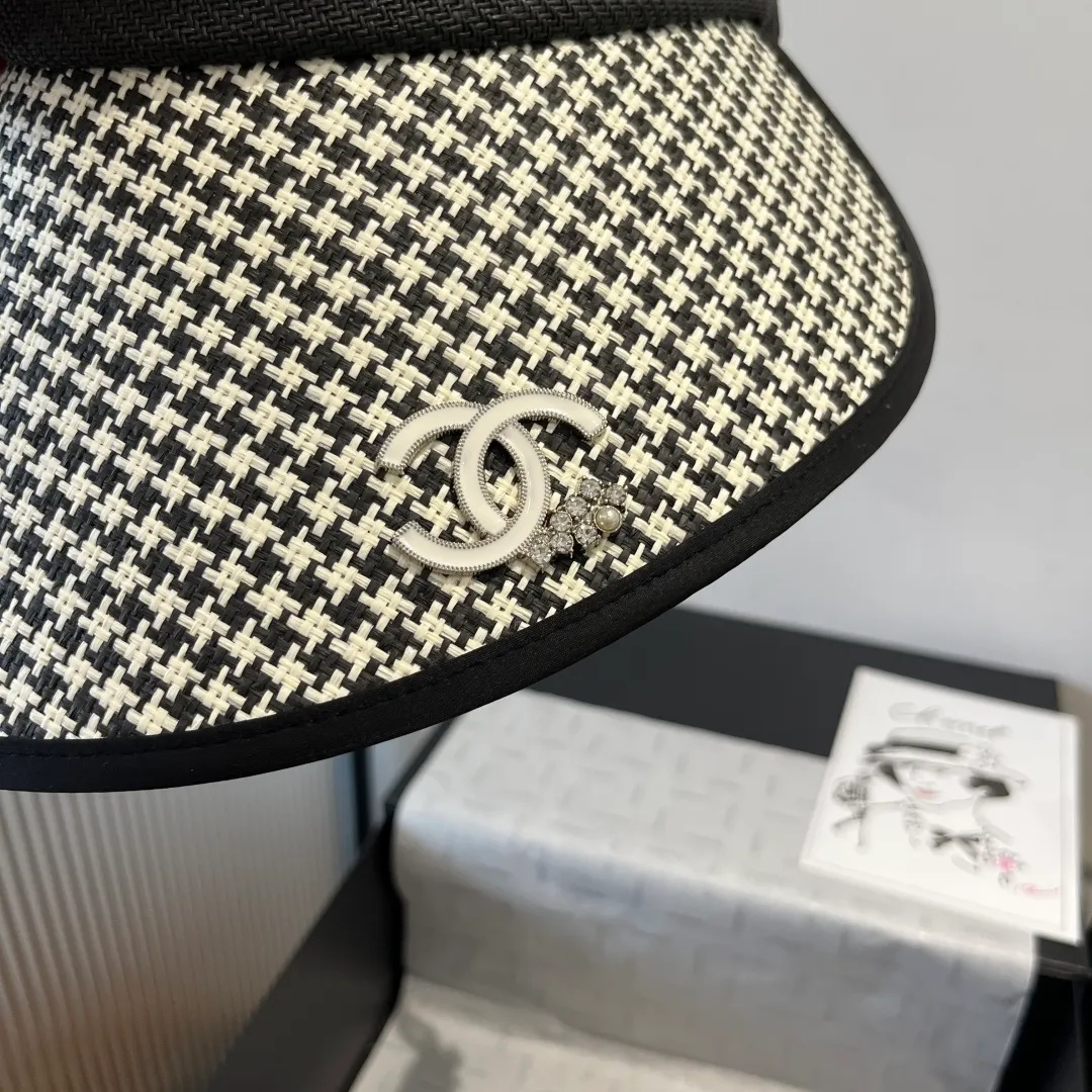 💰110¥ Chanel empty top sun hat