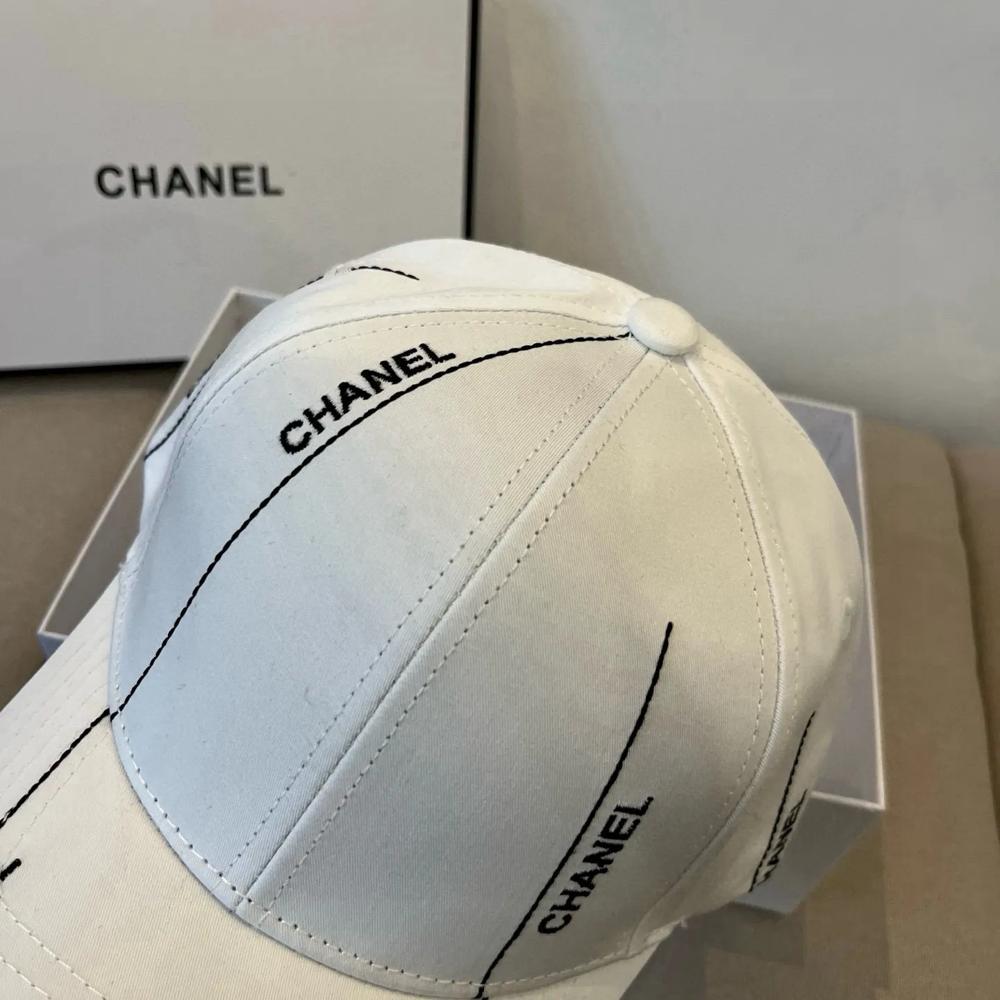 P60💰Chanel CHANEL new baseball cap, Xiaoxiang classic and simple, fashionable and casual design, popular new product