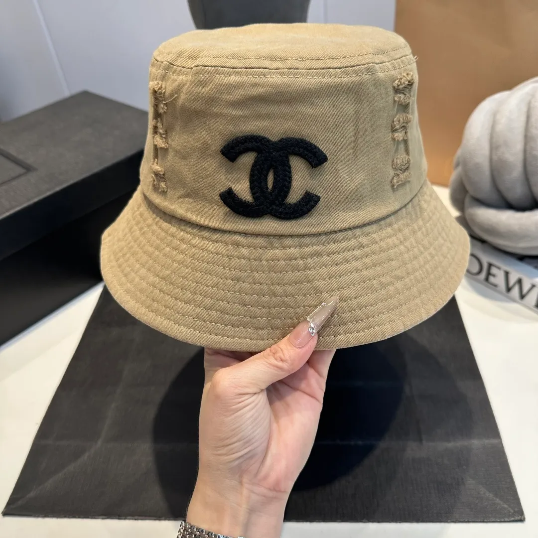 P60 Chanel new bucket hat, Xiaoxiang is classic and simple, fashionable and casual design, suitable for all seasons, a fisherman hat that coexists with laziness and sophistication