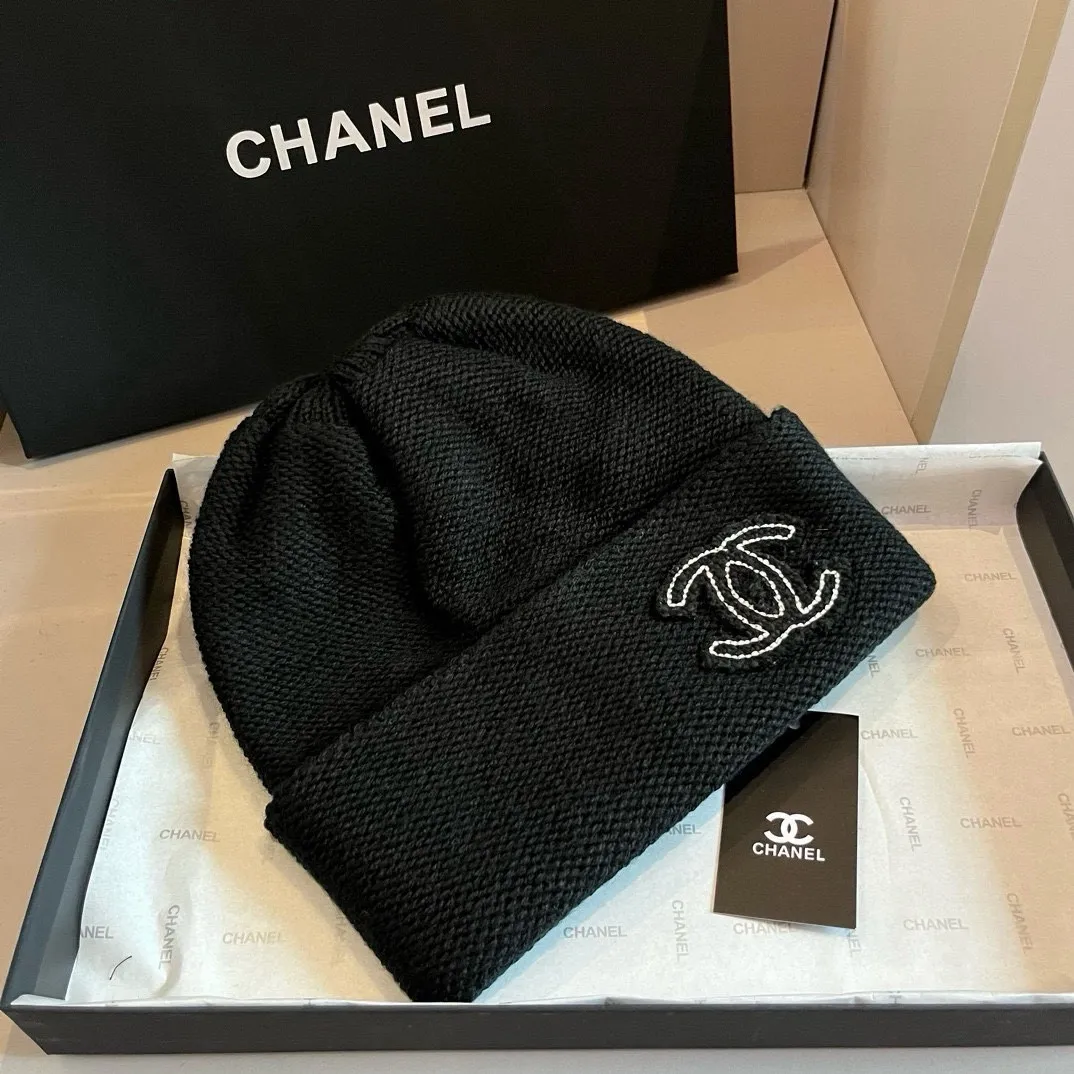 💰90¥ Chanel knitted beanie