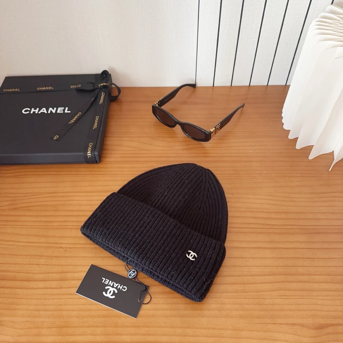 💰48 Chanel knitted beanie