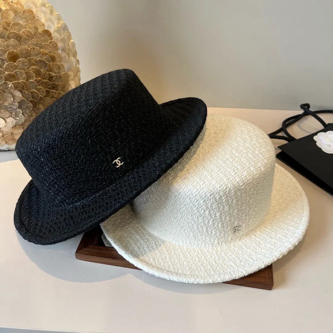 💰180¥ Chanel Chanel classic lady style flat top hat, head circumference 57cm