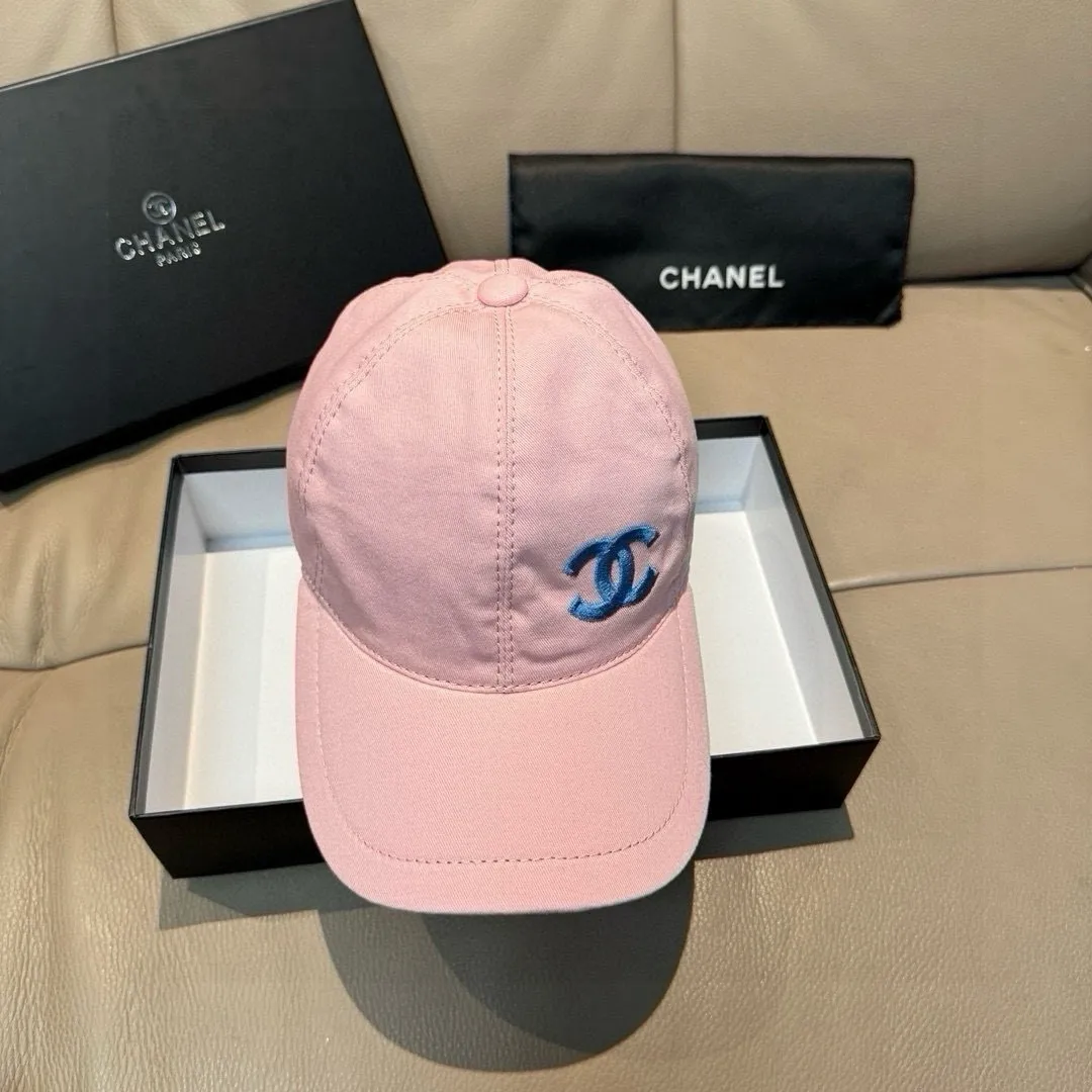 P90, new original baseball cap from Chanel counter, 1:1 mold customization, three-dimensional embroidery, exquisite and flawless! 100% pure cotton fabric, original factory quality, exclusive physical photography.