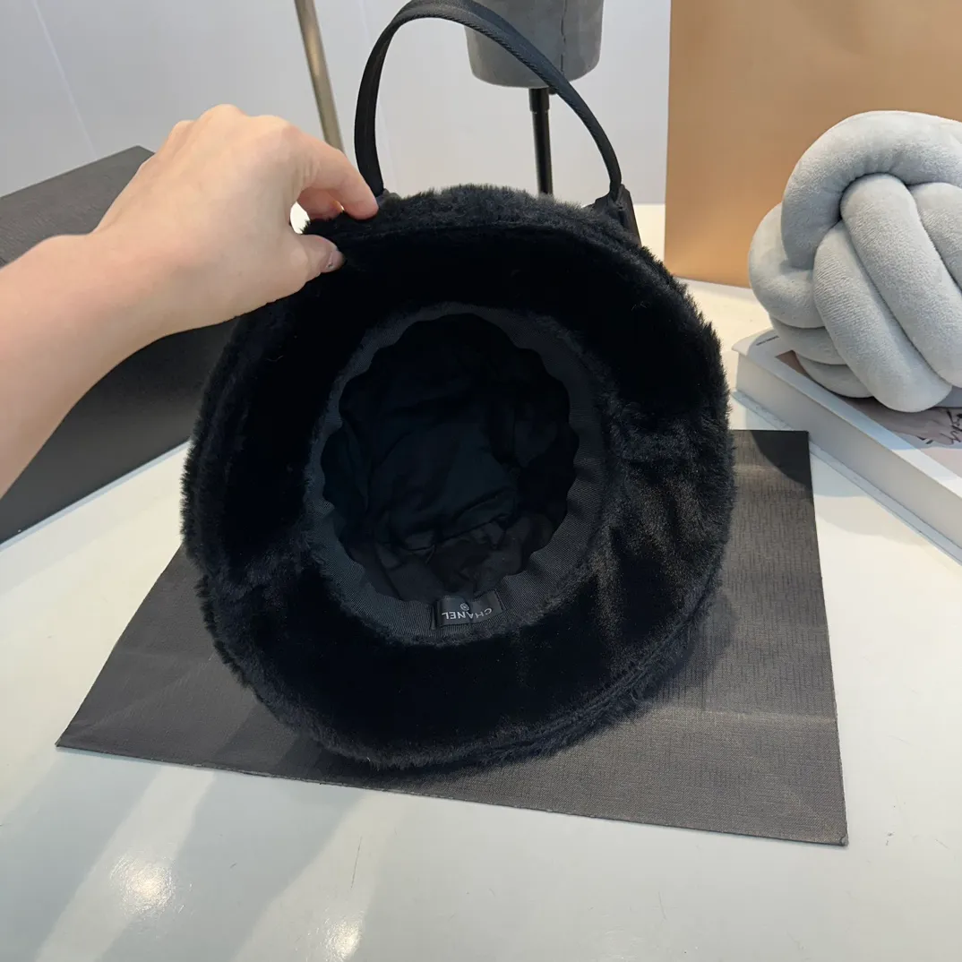 P56 Chanel Chanel 2024 Fisherman Hat for Women Autumn and Winter Without Makeup Versatile Face Showing Small Basin Hat Korean Style Elegant Temperament Bucket Hat