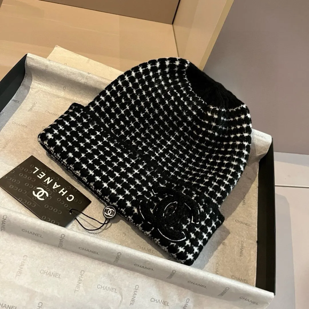 💰70¥ Chanel knitted beanie