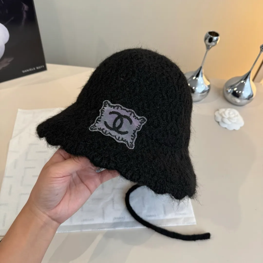 💰100¥ Chanel new knitted bucket hat, head circumference 57cm