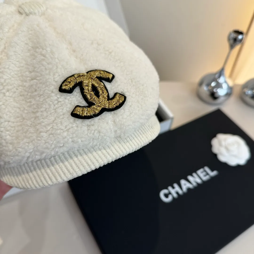🉐150¥ Chanel wool duck bill forward cap, unisex,