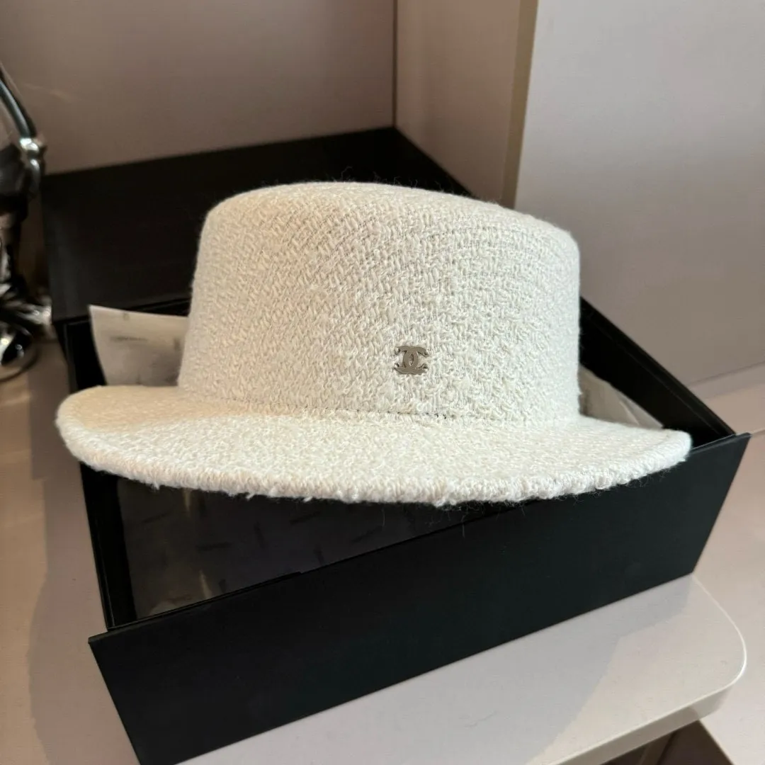 💰170¥ Chanel Chanel classic lady style flat top hat, head circumference 57cm