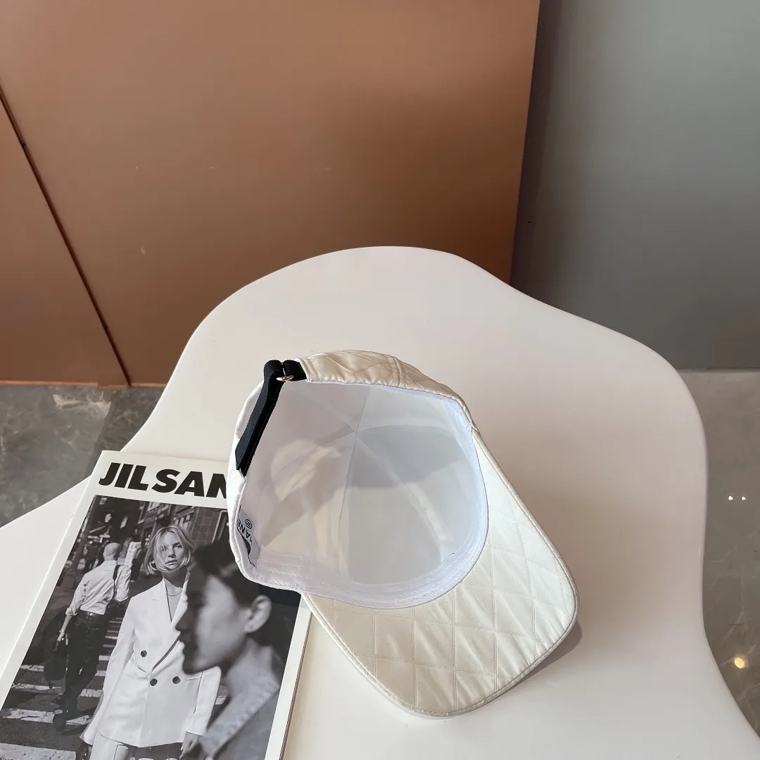 P60💛 Comes with dust bag [CHANEL Chanel] 2022 autumn and winter new simple baseball cap🧢, new model shipped, big brand style is super easy to match, hurry up and get it!