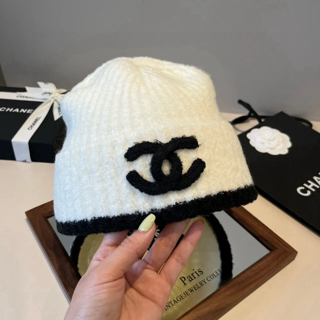 💰70¥ Chanel knitted beanie