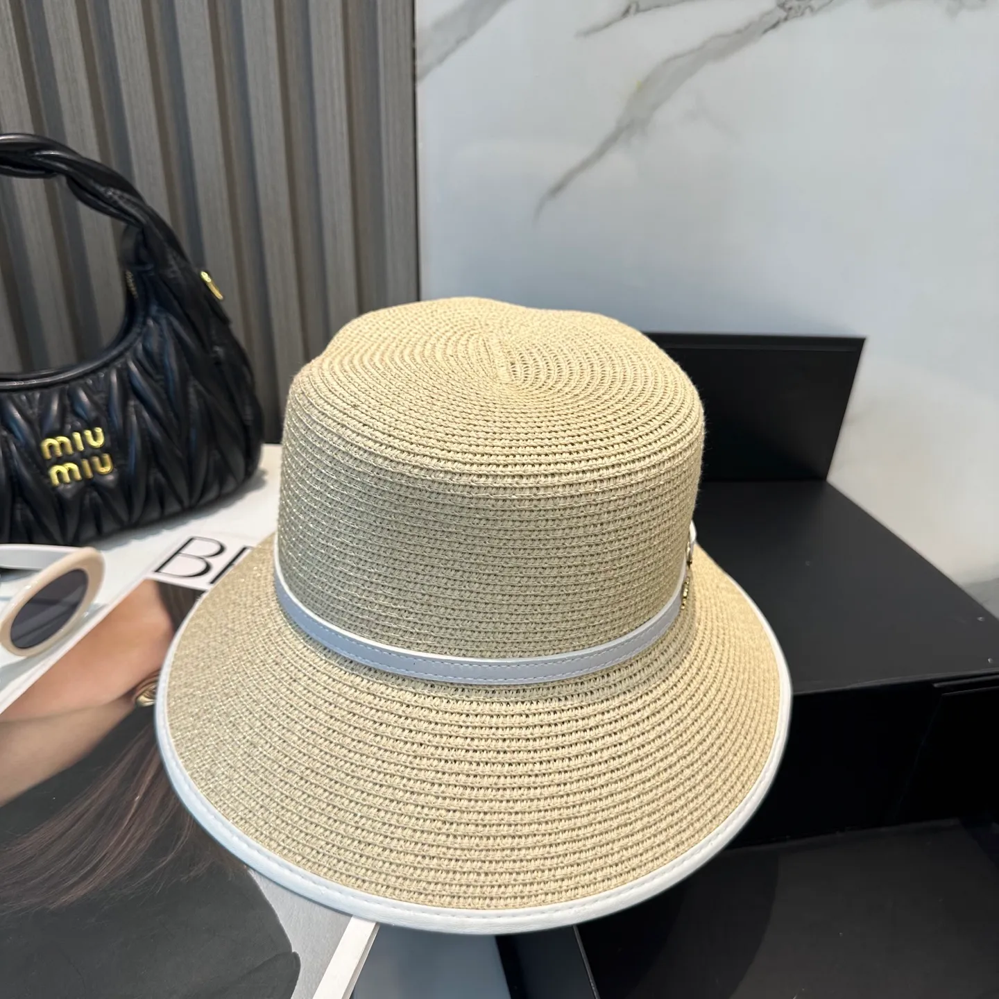 P80 Chanel 2025 new straw hat, advanced customization, lady style, attention to detail, sun protection and UV protection in summer, a must-have for travel, versatile and good-looking