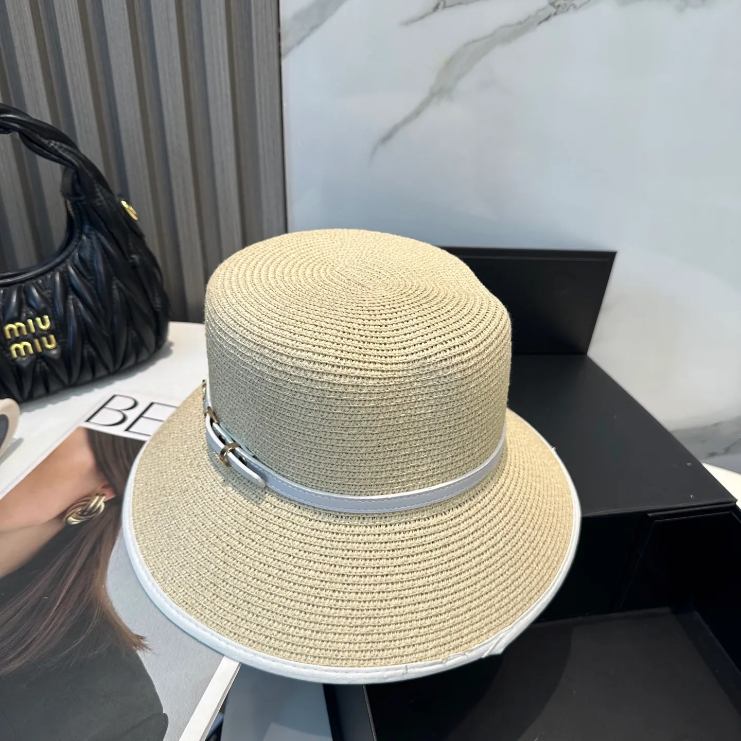 P80 Chanel 2025 new straw hat, advanced customization, lady style, attention to detail, sun protection and UV protection in summer, a must-have for travel, versatile and good-looking