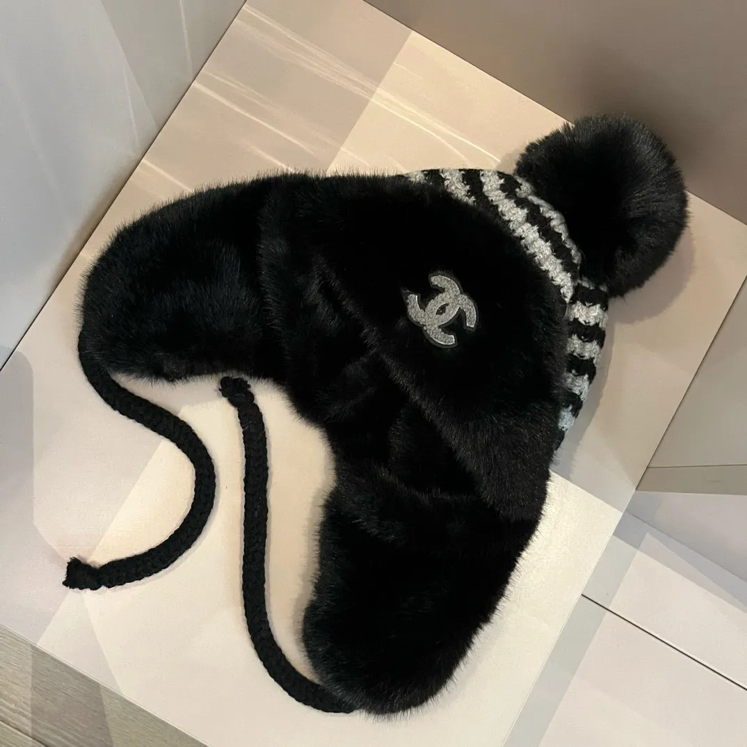 💰120¥ Chanel new ear protection hat, thickened and warm