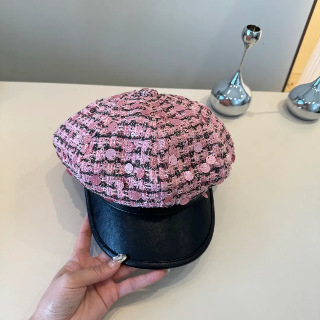 💰100¥ Chanel Chanel new duck-billed limpet, glitter peaked cap, spring and autumn new style, head circumference 57cm