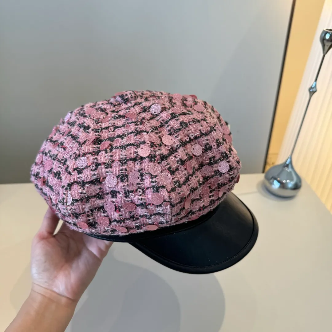 💰100¥ Chanel Chanel new duck-billed limpet, glitter peaked cap, spring and autumn new style, head circumference 57cm
