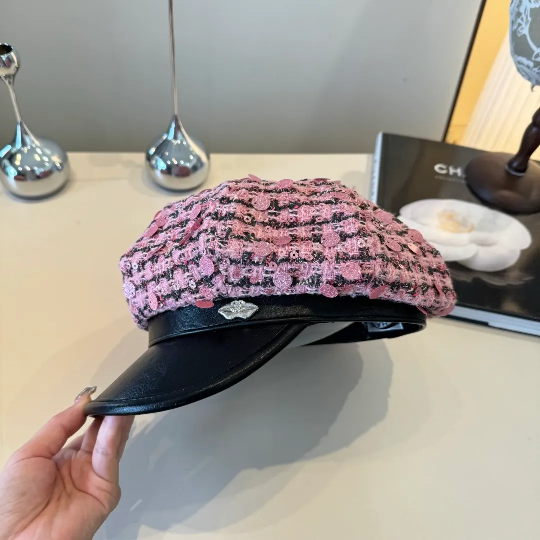 💰100¥ Chanel Chanel new duck-billed limpet, glitter peaked cap, spring and autumn new style, head circumference 57cm
