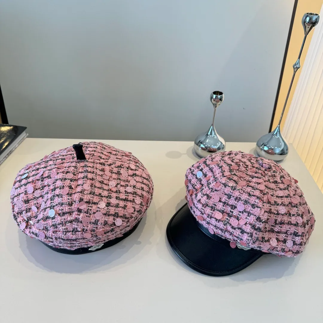 💰100¥ Chanel Chanel new duck-billed limpet, glitter peaked cap, spring and autumn new style, head circumference 57cm