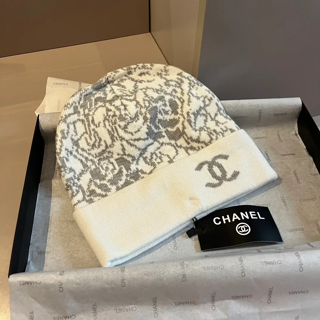 💰90¥ Chanel knitted beanie