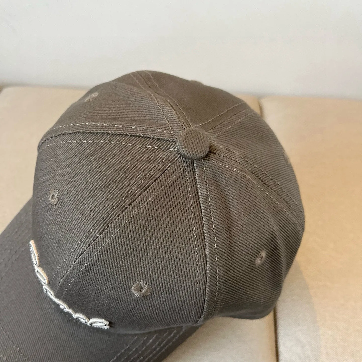 P60💰Chanel CHANEL new baseball cap, Xiaoxiang classic and simple, fashionable and casual design, popular new product