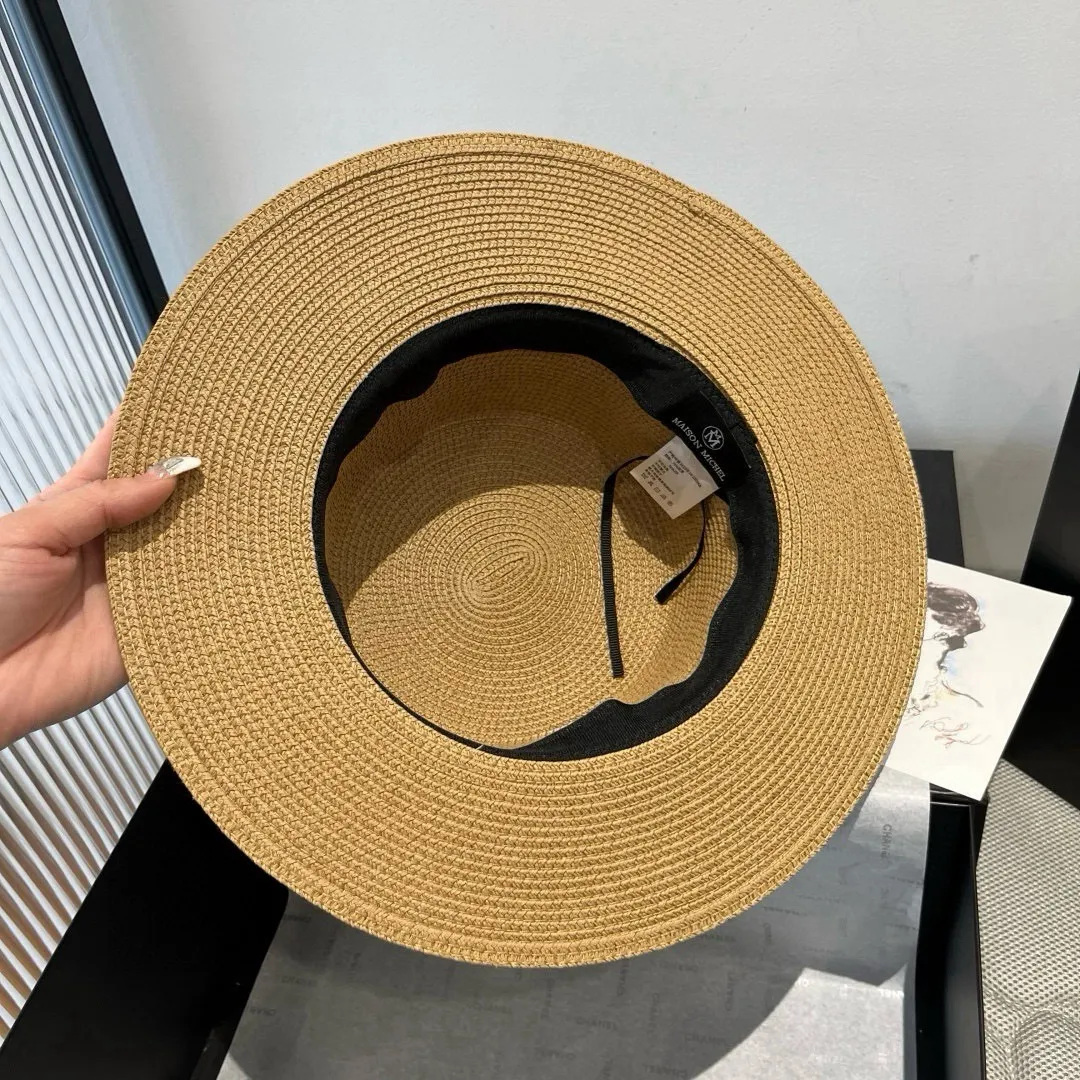 💰110¥ Chanel's new double M flat hat, sunshade hat, head circumference 57cm