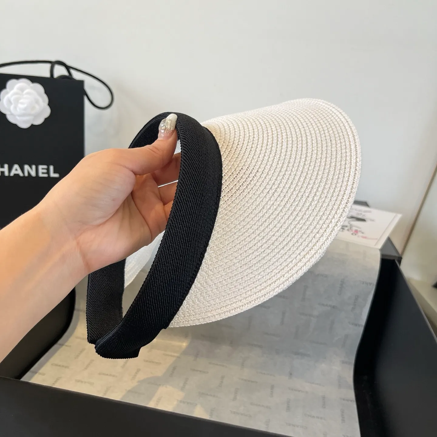 💰90¥ Chanel Chanel headband sun hat empty top straw hat