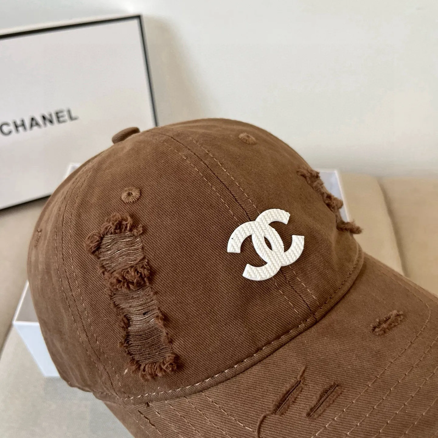 P60 CHANEL new baseball cap, Xiaoxiang classic and simple, fashionable and casual design, popular new product