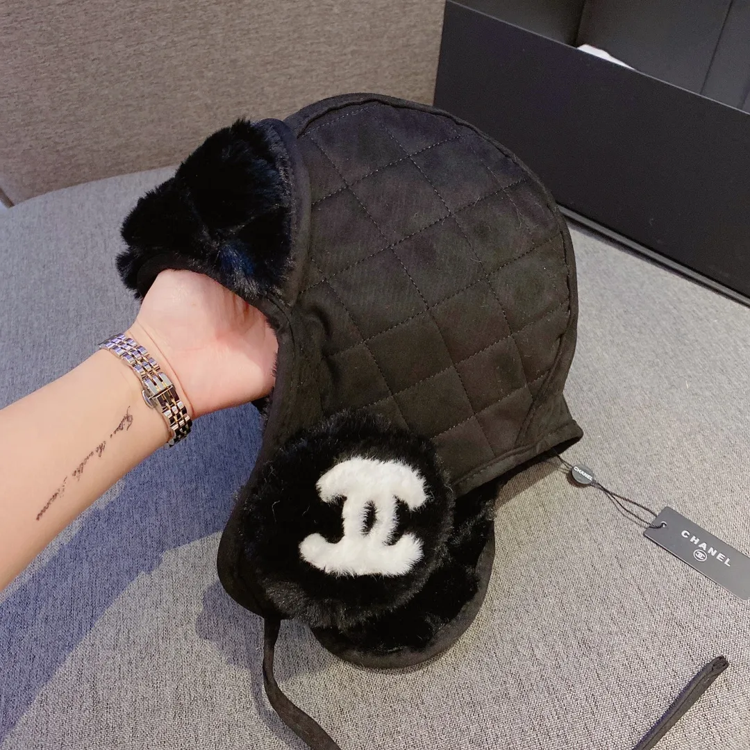 Running volume 35 Chanel Chanel ear protection hats, autumn and winter cold hats, Lei Feng hats, one to one high version