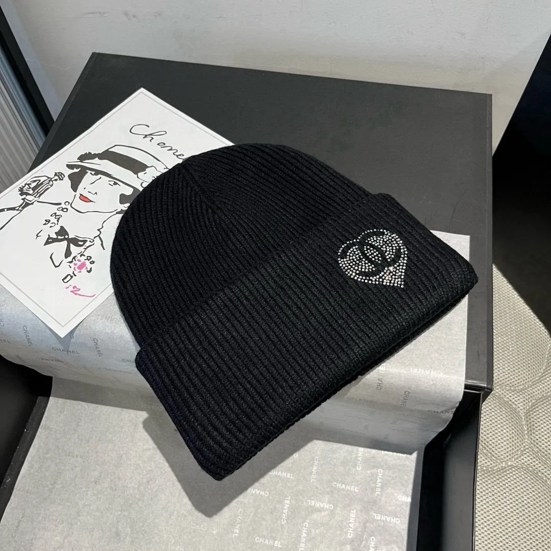 💰70¥ Chanel knitted beanie