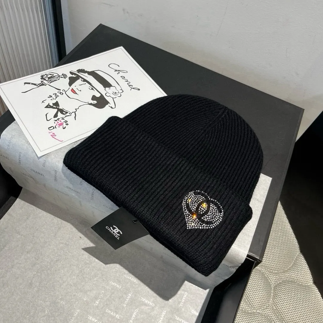 💰70¥ Chanel knitted beanie