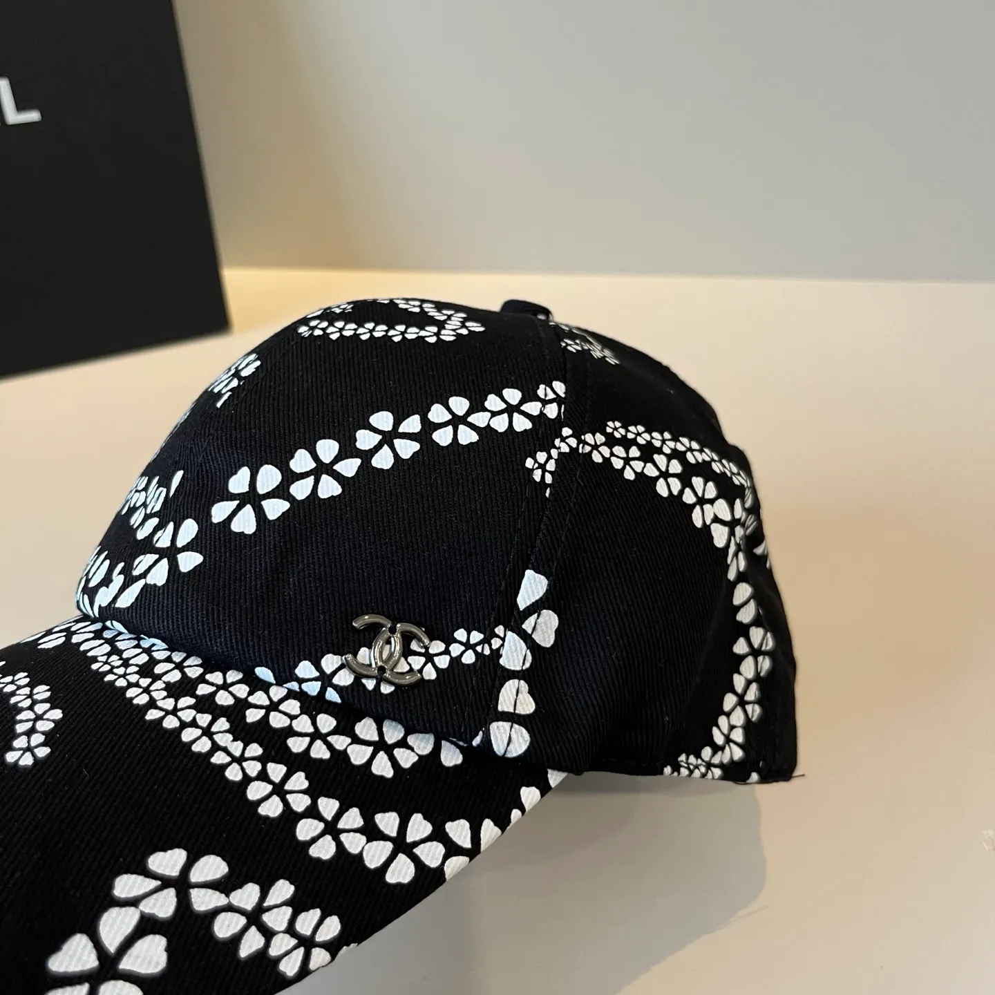 P56💰Chanel CHANEL new baseball cap, Xiaoxiang classic and simple, fashionable and casual design, popular new product