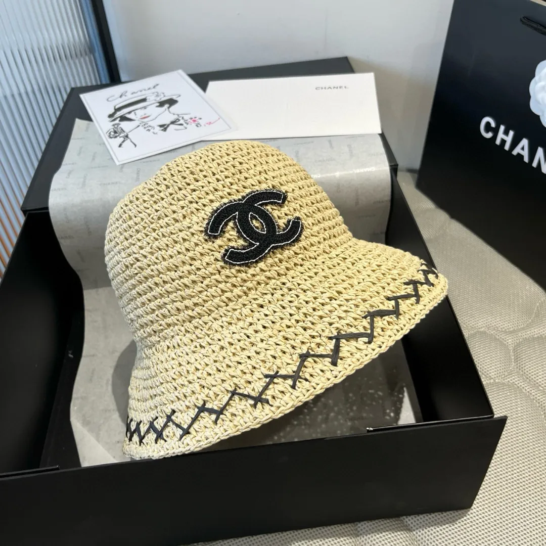 💰100¥ Chanel new straw hat, hand-crocheted straw hat, foldable, easy to carry, head circumference 57cm