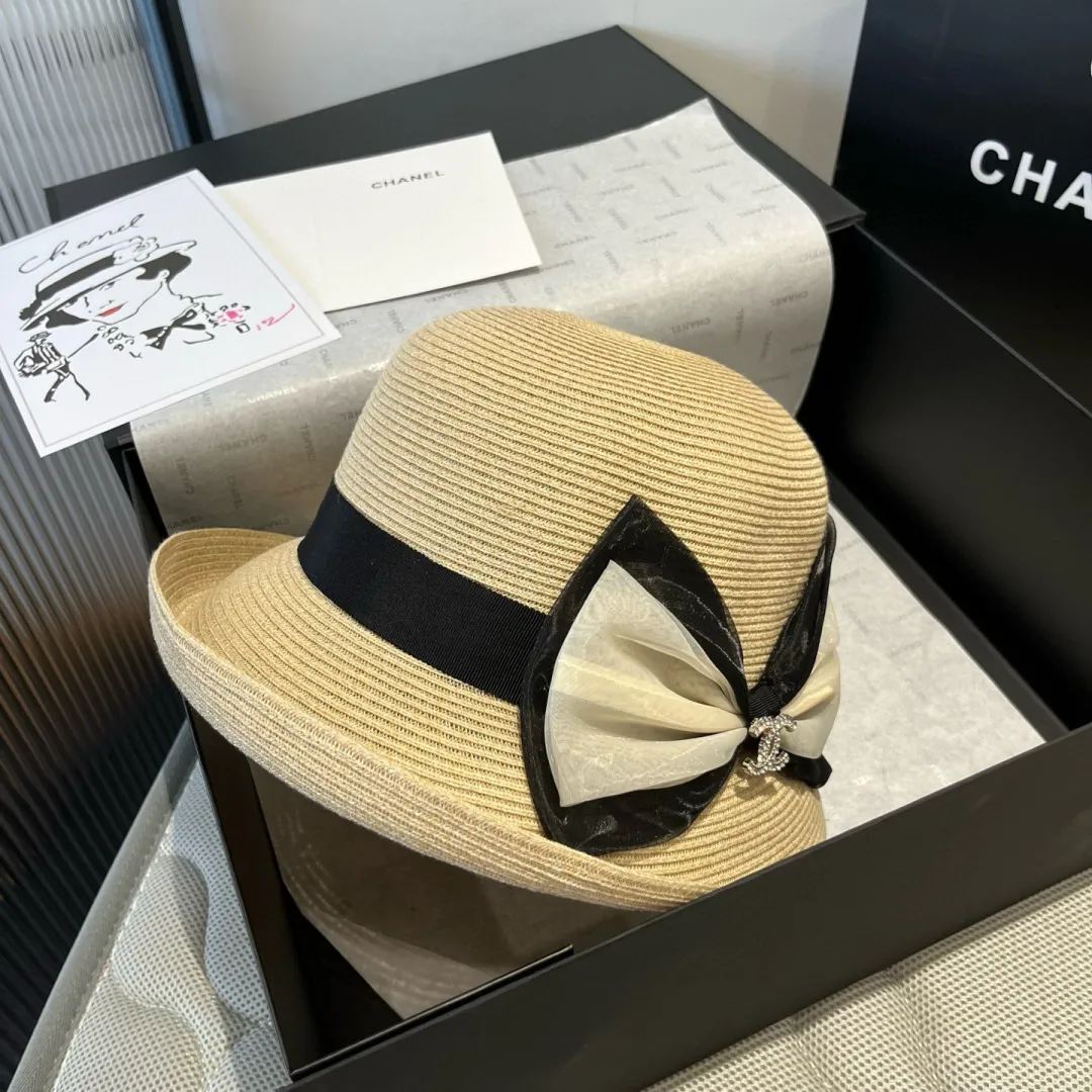 💰160¥ Chanel curled straw hat, head circumference 57cm