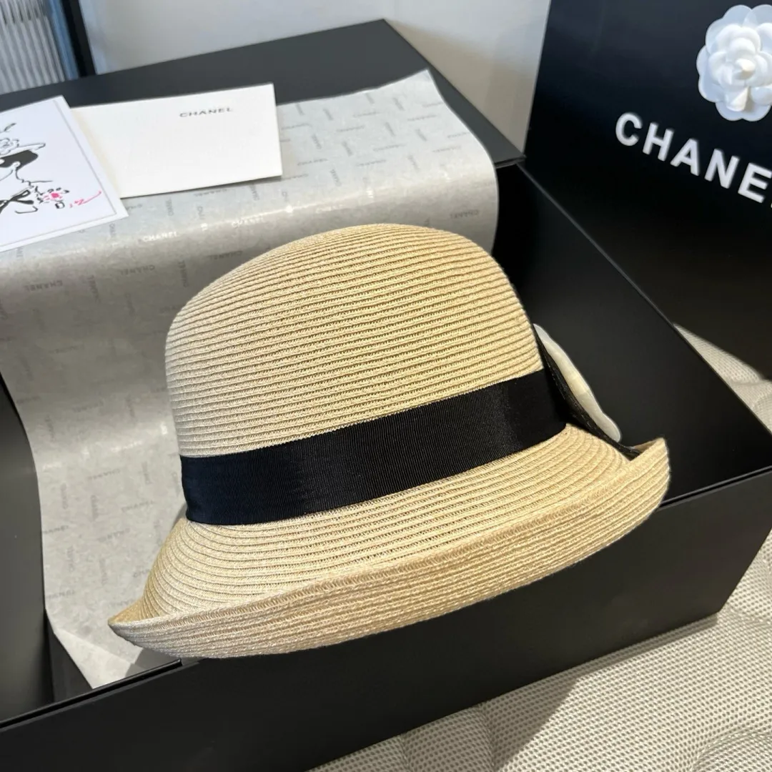💰160¥ Chanel curled straw hat, head circumference 57cm