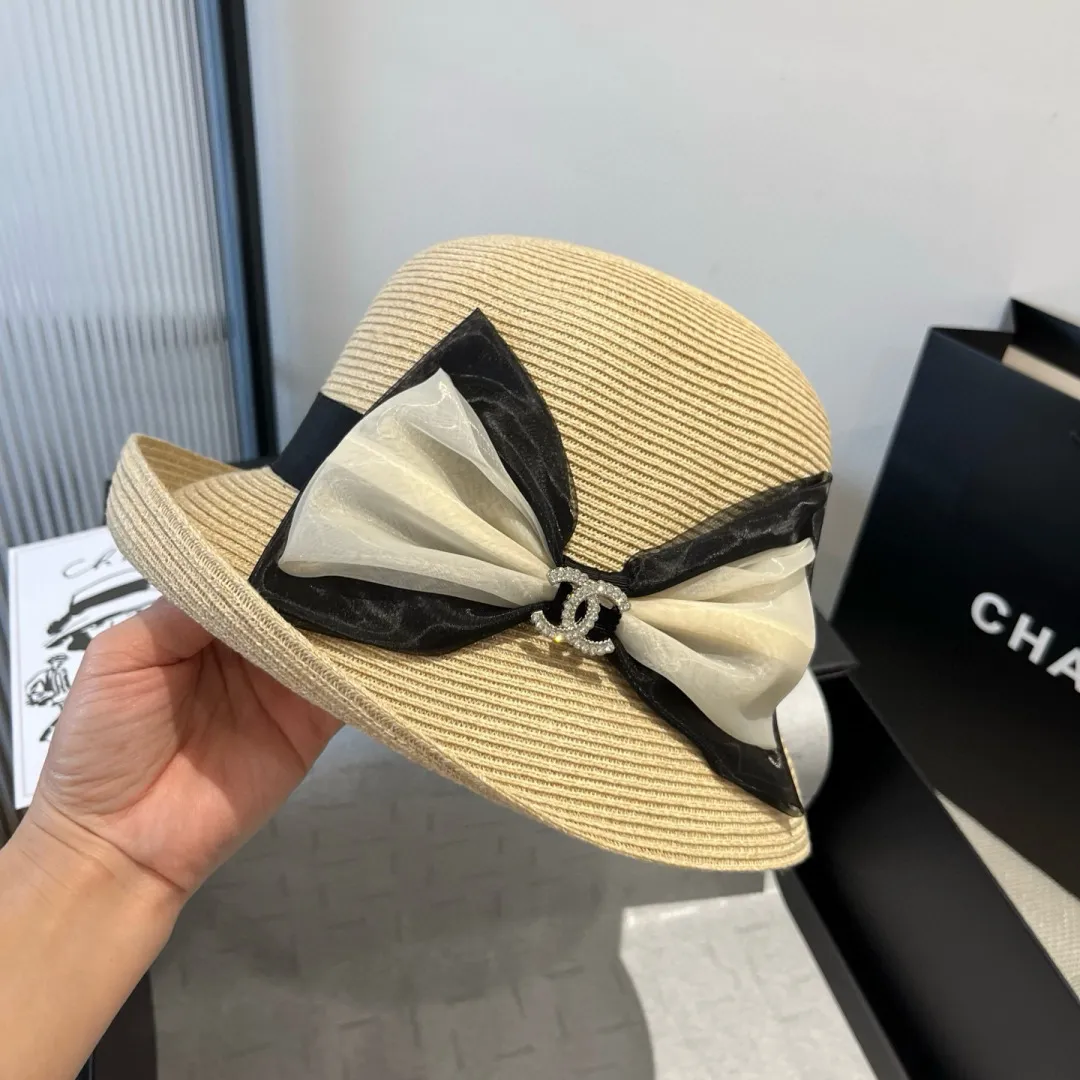 💰160¥ Chanel curled straw hat, head circumference 57cm