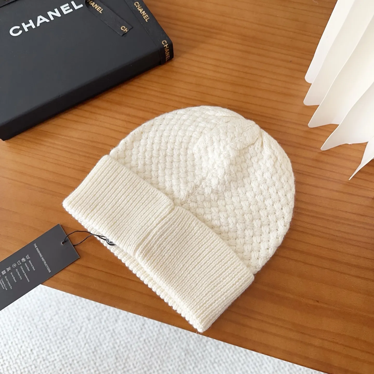 💰64 Chanel official website releases CHANEL small and popular knitted hat! Xiaohongshu’s new product is released, it’s so 🉑️, high-elastic fabric, classic colors, same style for men and women.