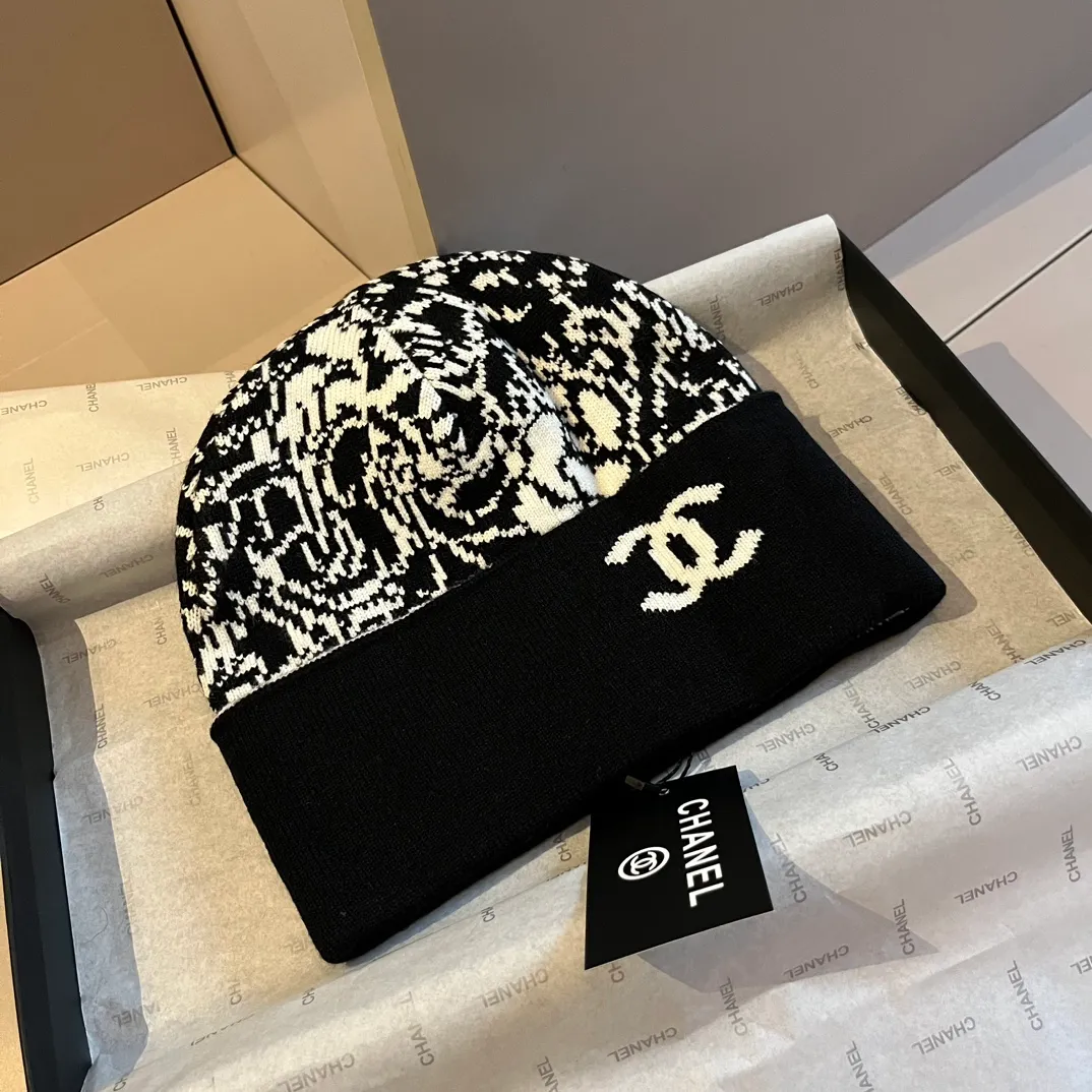 💰90¥ Chanel knitted beanie