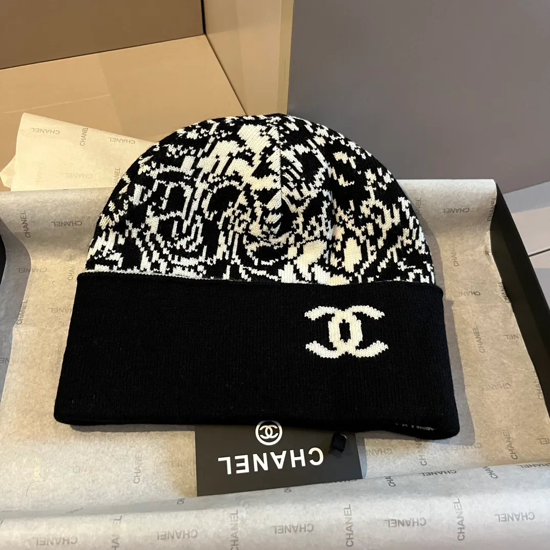 💰90¥ Chanel knitted beanie