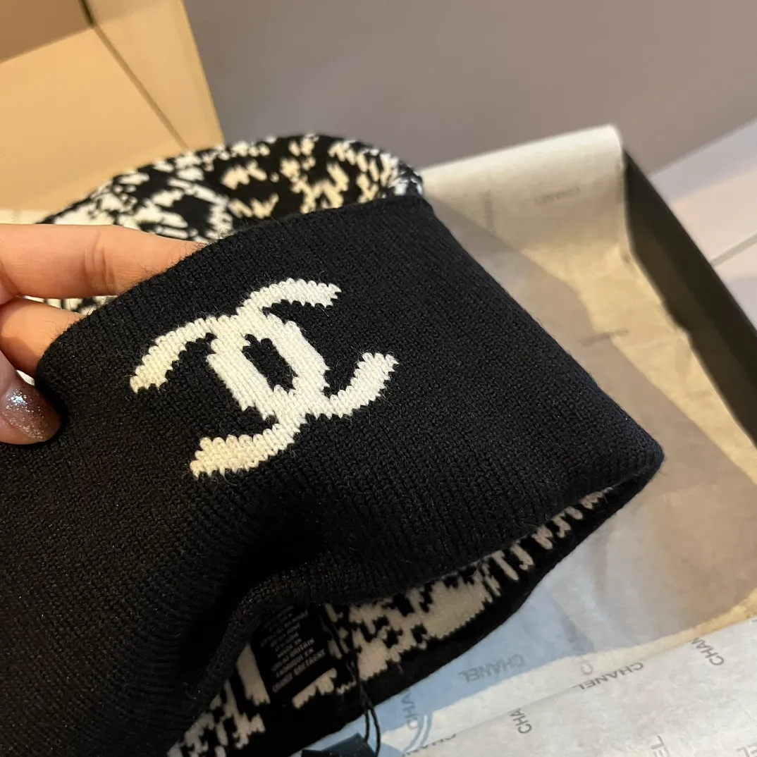 💰90¥ Chanel knitted beanie
