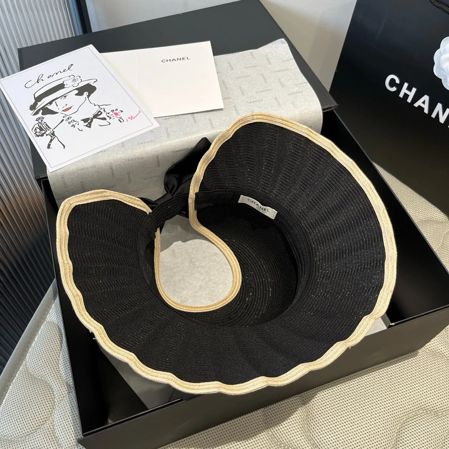 💰160¥ Chanel wavy edge empty top straw hat, head circumference 57cm