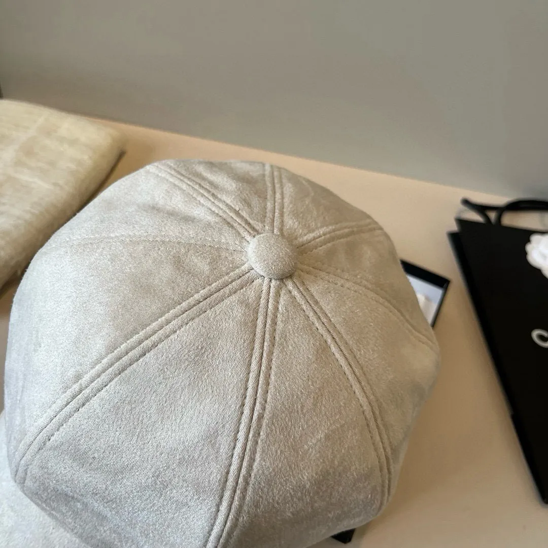 🉐160¥ Chanel new duck bill painter's hat, head circumference 57cm