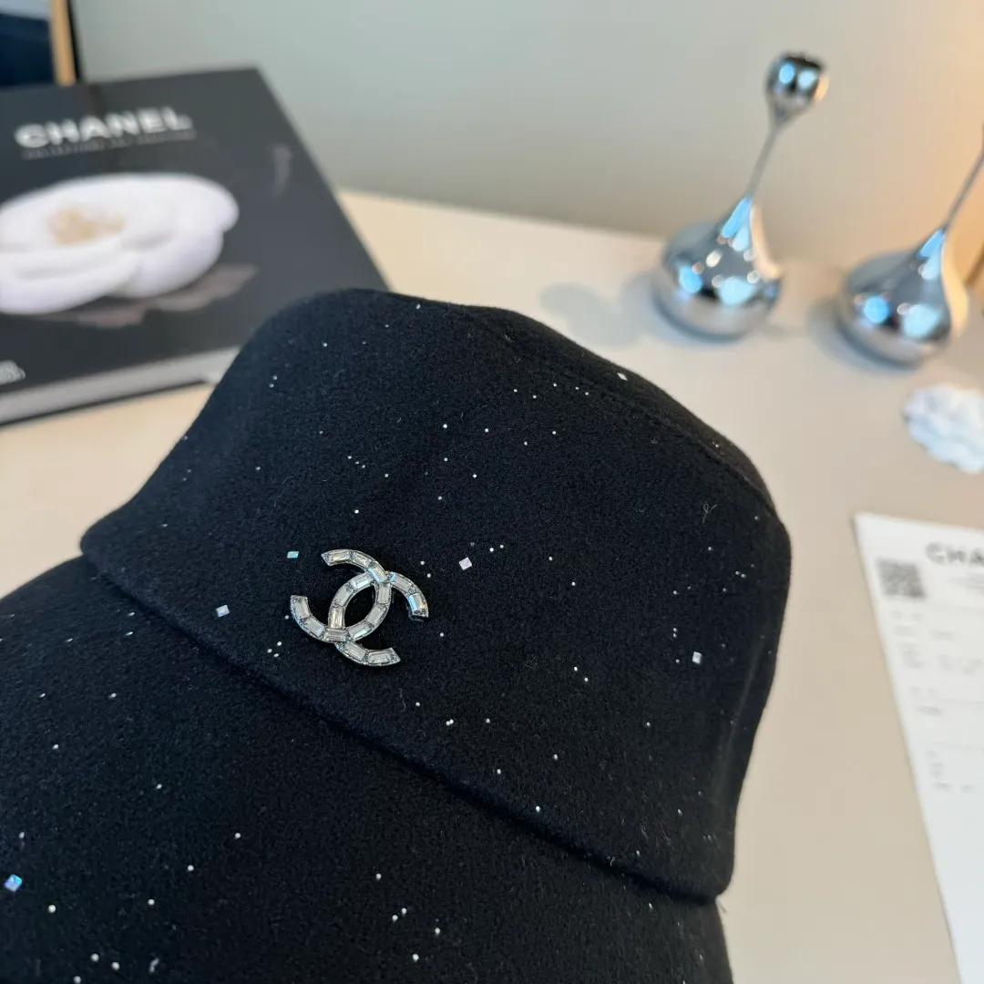 💰100¥ Chanel new bucket hat, head circumference 57cm