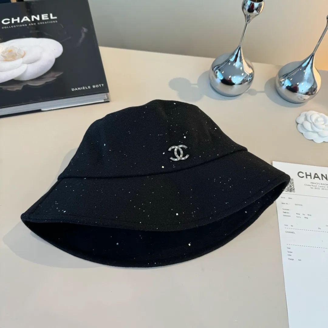 💰100¥ Chanel new bucket hat, head circumference 57cm